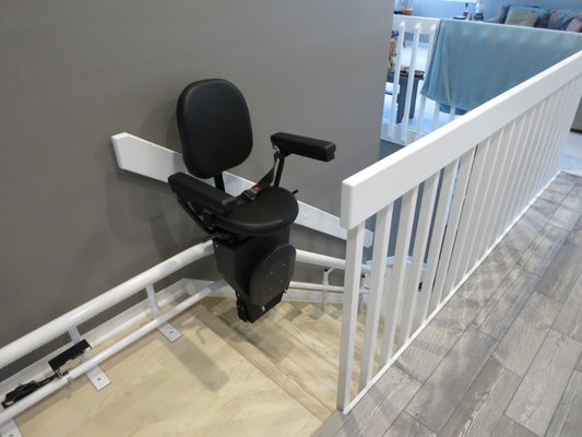 Stairlift - Stailift with installation Stairlift - Stailift with installation