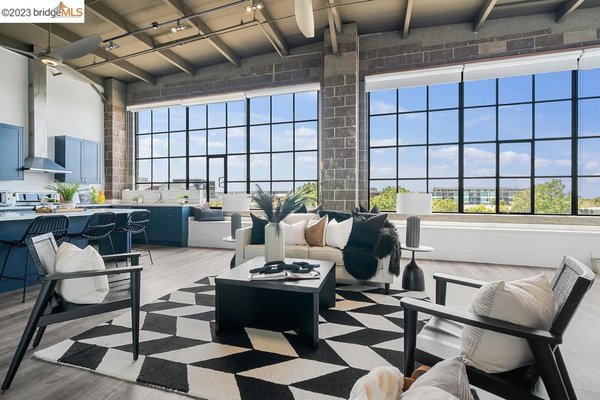 Condo in Emeryville, CA - Full Home Staging - Beautiful Modern Condo in Emeryville, CA - Full Home Staging by Bay Gold Staging & Design Condo in Emeryville, CA - Full Home Staging - Beautiful Modern Condo in Emeryville, CA - Full Home Staging by Bay Gold Staging & Design