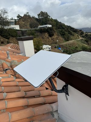 Starlink satellite internet - This starlink high performance panel installation was done on a 10,000 square foot home.