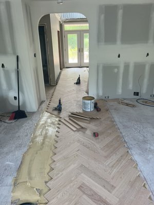 Another beautiful herringbone floor! - This was a rip up and new install. 4 inch by 20 inch select oak flooring. Another beautiful herringbone floor! - This was a rip up and new install. 4 inch by 20 inch select oak flooring.