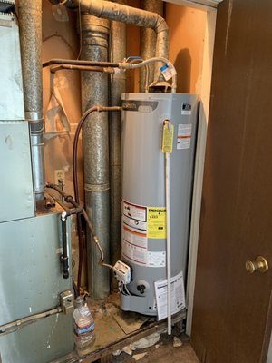 Water Heater Replacement - This clients water heater had went out, and was leaking from the bottom. We were able to get them set up with a brand new water heater.