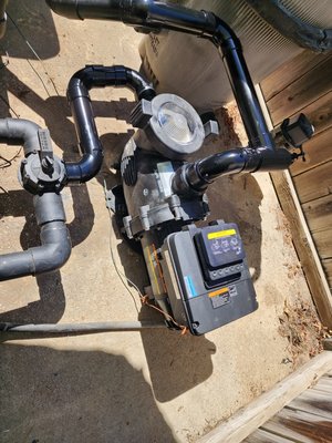 New Pool Pump - Brand new Jandy 2.7hp variable speed pump installed. Replacing a cheap, no name, undersized pump that the pool guy installed. He also got paint overspray on everything, it leaked, and it didn't have the required bonding wire.
Time to have the pros fix this problem. New Pool Pump - Brand new Jandy 2.7hp variable speed pump installed. Replacing a cheap, no name, undersized pump that the pool guy installed. He also got paint overspray on everything, it leaked, and it didn't have the required bonding wire.
Time to have the pros fix this problem.