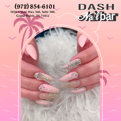 Summer Nail Art - Summer Nail Art: Dive into vibrant hues and beachy vibes with our trendsetting designs. Express yourself with the season's coolest nail styles!