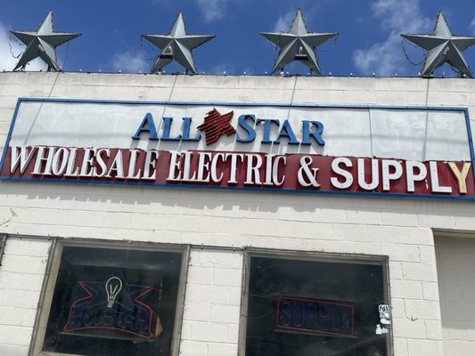 “ALL STAR “ MAKE OVER - HAD THE PLEASURE OF HELPING ALL STAR ELECTRIC SUPPLY IN HAWTHORN CALIFORNIA WITH THEIR SIGN MAKEOVER. HELPED INSTALL THEIR NEW STORE FRONT CHANNEL LETTERS, ALSO MANUFACTURED AND INSTALLED THEIR NEW DOUBLE FACE SIGN. “ALL STAR “ MAKE OVER - HAD THE PLEASURE OF HELPING ALL STAR ELECTRIC SUPPLY IN HAWTHORN CALIFORNIA WITH THEIR SIGN MAKEOVER. HELPED INSTALL THEIR NEW STORE FRONT CHANNEL LETTERS, ALSO MANUFACTURED AND INSTALLED THEIR NEW DOUBLE FACE SIGN.