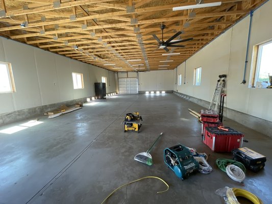 Huge car garage remodel - Man Cave - Massive car garage turned into a man cave
All work was custom for this job.
From electrical to paint to lighting …etc
Took a while but with the team of modern innovations, this wouldn’t be possible.
Stay tuned for the final reveal (after clients stuff) Huge car garage remodel - Man Cave - Massive car garage turned into a man cave
All work was custom for this job.
From electrical to paint to lighting …etc
Took a while but with the team of modern innovations, this wouldn’t be possible.
Stay tuned for the final reveal (after clients stuff)