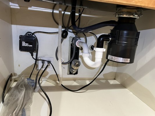 We took a under mount sink and put a new over mount Sink and changed all plumbing. - We took this project on with under mount sink that had a unusual sink. The customer wanted a new sink to replace it with. It was hard to find a match. We had to cut off the granite so that we could put in a new sink. We took a under mount sink and put a new over mount Sink and changed all plumbing. - We took this project on with under mount sink that had a unusual sink. The customer wanted a new sink to replace it with. It was hard to find a match. We had to cut off the granite so that we could put in a new sink.