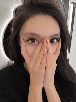 Custom Foxy Thai Manga Lashes - Designed to enhance your eye shape with a lifted, elongated effect—wispy, airy, but still defined.
Every set is fully customized based on your eye structure, not copy-paste styles.
If you like that soft but sharp “fox eye” look with a touch of manga fluff, this is it. Custom Foxy Thai Manga Lashes - Designed to enhance your eye shape with a lifted, elongated effect—wispy, airy, but still defined.
Every set is fully customized based on your eye structure, not copy-paste styles.
If you like that soft but sharp “fox eye” look with a touch of manga fluff, this is it.