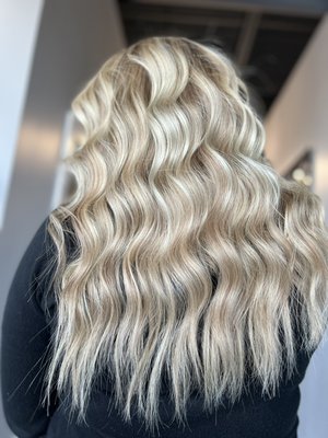 IBE® Extensions - Specializing in Invisible Bead Extensions® and Dimensional Blondes IBE® Extensions - Specializing in Invisible Bead Extensions® and Dimensional Blondes