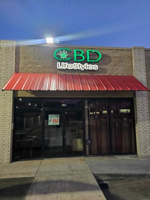Hemp derived Cannabis products - We are here for adult use only if you have any inquiries please call or contact us. We are only here to help and to contribute to the community.