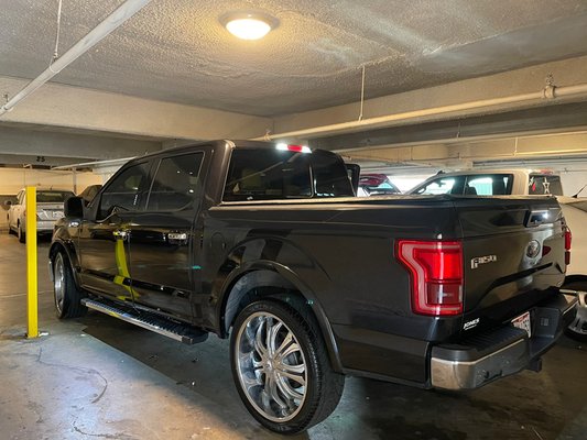Ford F-150 Gold Handwash mobile service - Ford F-150 mobile hand wash service done at the parking garage of apartment building. Same day service. Ford F-150 Gold Handwash mobile service - Ford F-150 mobile hand wash service done at the parking garage of apartment building. Same day service.