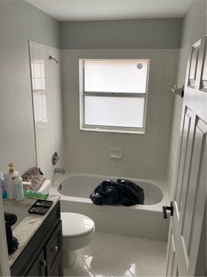 Bathroom remodel - Check out this small bathroom remodel we recently completed in Broward County! We transformed the space by upgrading the vanity, installing new tile flooring, and adding a modern walk-in shower with sleek fixtures. The fresh design combines functionality and style, creating a cozy and elegant bathroom retreat. Our client was thrilled with the results, and we’re proud to have brought their vision to life!