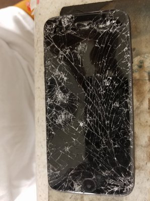 Phone Screen Repair in under an hour - We're known for fast and reliable service. Check out our reviews to see why people love us.