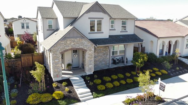 Real Estate - Wide array of Real Estate opportunities with drones. Real Estate - Wide array of Real Estate opportunities with drones.