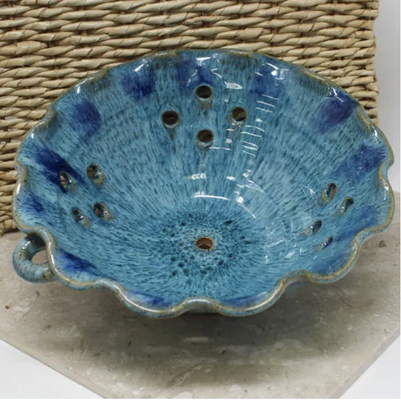 Online Inventory - Vickie Allen Shea creates affordable art which is sold in her gallery, on her website, and on Etsy. If you visit the store, you'll also be able to enjoy the art of fellow potters who create and sell in the gallery. Update your home with some awesome ceramics or purchase a memorable gift. Allen Stoneware pottery is made in Erie, Pennsylvania. Online Inventory - Vickie Allen Shea creates affordable art which is sold in her gallery, on her website, and on Etsy. If you visit the store, you'll also be able to enjoy the art of fellow potters who create and sell in the gallery. Update your home with some awesome ceramics or purchase a memorable gift. Allen Stoneware pottery is made in Erie, Pennsylvania.