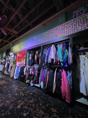 Clothing Jewelry Accessories and more! - Clothing Jewelry Accessories and more!