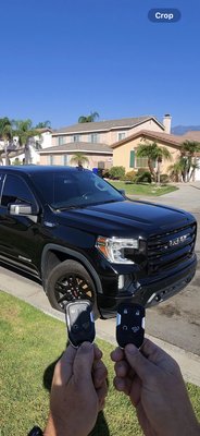 2021 GMC Sierra Duramax, Brand new smart key to replace the old wore down one. - 2021 GMC Sierra Duramax, client lost his spare smart key and his only key was wore down pretty bad, so we removed the lost key from the system so if it ever gets in the wrong hands it will no longer work, we added the new smart key to the system, happy client is the reason we love our job. 2021 GMC Sierra Duramax, Brand new smart key to replace the old wore down one. - 2021 GMC Sierra Duramax, client lost his spare smart key and his only key was wore down pretty bad, so we removed the lost key from the system so if it ever gets in the wrong hands it will no longer work, we added the new smart key to the system, happy client is the reason we love our job.