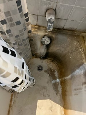 Bathtub Cleaning - This is  "Before" and "After" images of a bathtub Maid Blast encountered during a routine 4-Hour Super Clean. Take a look at the results - all the dirt, grime and rust has been removed and the bathroom was beautifully restored in under 30 minutes. We can do the same for you - call Maid Blast NYC today!