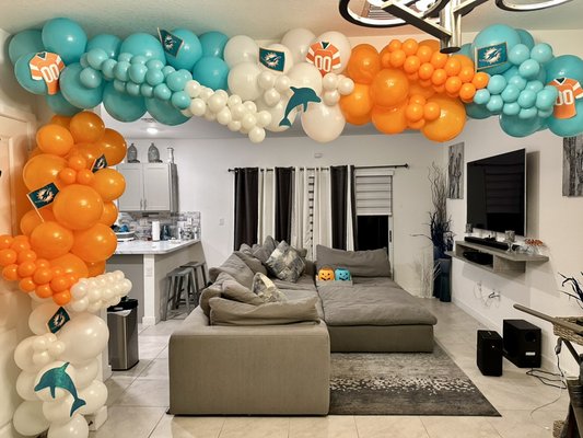Miami Dolphins Theme - Perfect For Parties Miami Dolphins Theme - Perfect For Parties