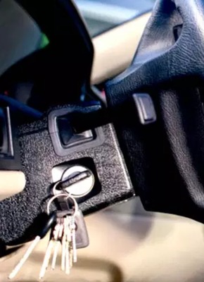 Automotive Services - Getting locked out of your car or to lost car keys can be very frustrating, especially if you have pressing engagement to attend to. When this happens, you don’t have worry yourself to death, all you have to do is call a professional Rocky Lock locksmith!
We can get you back into your car in a matter of minutes. Our expert technicians are skilled at creating and getting past car locks. We understand all the complicated moving parts that make up car locks, no matter the type of car. Our car locksmith services will get you back inside your car when you have locked yourself out or you have misplaced your keys and need to need to attend to an emergency.
Even if you have never locked yourself out of your car before, getting your car keys duplicated is a good idea in case of the unforeseen. Our expert technicians are skilled at cutting keys and can quickly and easily duplicate your car keys for you.
Our automotive locksmith services include:
- Car Keys Replacement
- Emergency Car, Truck, and Van Lockouts 24/7
- High Security Keys
- Ignition Fix/Replace
- Trunk Opening
- Key Fob Programming
- Ignition Keys Made or Replaced
- Broken Key Extractions
- Transponder Chip Keys
- Transponder Key Programming Automotive Services - Getting locked out of your car or to lost car keys can be very frustrating, especially if you have pressing engagement to attend to. When this happens, you don’t have worry yourself to death, all you have to do is call a professional Rocky Lock locksmith!
We can get you back into your car in a matter of minutes. Our expert technicians are skilled at creating and getting past car locks. We understand all the complicated moving parts that make up car locks, no matter the type of car. Our car locksmith services will get you back inside your car when you have locked yourself out or you have misplaced your keys and need to need to attend to an emergency.
Even if you have never locked yourself out of your car before, getting your car keys duplicated is a good idea in case of the unforeseen. Our expert technicians are skilled at cutting keys and can quickly and easily duplicate your car keys for you.
Our automotive locksmith services include:
- Car Keys Replacement
- Emergency Car, Truck, and Van Lockouts 24/7
- High Security Keys
- Ignition Fix/Replace
- Trunk Opening
- Key Fob Programming
- Ignition Keys Made or Replaced
- Broken Key Extractions
- Transponder Chip Keys
- Transponder Key Programming