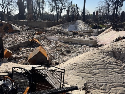 La fires debris removal - Debris removal La fires debris removal - Debris removal