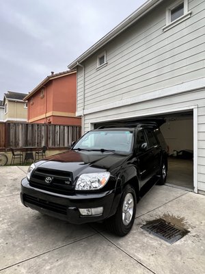Paint correction done on this 2006 Toyota 4runner - This 4runner was in bad shape but we brought it back to life.