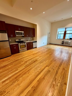MOVE IN READY! ✨ - A move-in deep cleaning is the perfect way to begin your next chapter in a home that feels truly clean, sanitized, and ready to enjoy. 🏡🧼
From inside cabinets and appliances to baseboards, bathrooms, and every hard-to-reach corner, we take care of the details so you can focus on settling in.
Moving is stressful enough—let us handle th MOVE IN READY! ✨ - A move-in deep cleaning is the perfect way to begin your next chapter in a home that feels truly clean, sanitized, and ready to enjoy. 🏡🧼
From inside cabinets and appliances to baseboards, bathrooms, and every hard-to-reach corner, we take care of the details so you can focus on settling in.
Moving is stressful enough—let us handle th