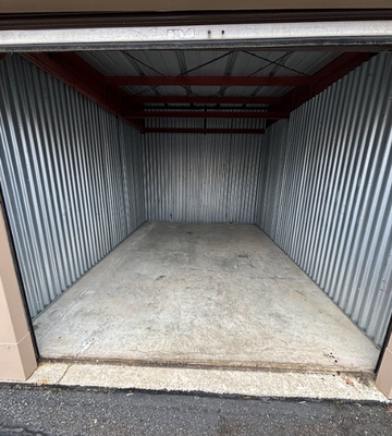 10x15 Storage Unit - Discover the ease of access with our drive-up 10x15 self-storage unit at Dove Storage - Mansfield. Located in Hackettstown, NJ, our storage facility is designed for effortless loading and unloading, making your storage experience as smooth as possible.
Our 10x15 storage unit provides a safe & secure environment for your belongings, situated within our gated and highly monitored storage facility. With good pricing and a commitment to reliability, this spacious unit is ideal for all your personal or business storage needs.
Enjoy peace of mind knowing your items are protected in our secure Hackettstown, NJ location. Contact us today to rent your 10x15 drive-up storage unit at Dove Storage - Mansfield and benefit from our exceptional self-storage solutions in the Mansfield area! 10x15 Storage Unit - Discover the ease of access with our drive-up 10x15 self-storage unit at Dove Storage - Mansfield. Located in Hackettstown, NJ, our storage facility is designed for effortless loading and unloading, making your storage experience as smooth as possible.
Our 10x15 storage unit provides a safe & secure environment for your belongings, situated within our gated and highly monitored storage facility. With good pricing and a commitment to reliability, this spacious unit is ideal for all your personal or business storage needs.
Enjoy peace of mind knowing your items are protected in our secure Hackettstown, NJ location. Contact us today to rent your 10x15 drive-up storage unit at Dove Storage - Mansfield and benefit from our exceptional self-storage solutions in the Mansfield area!