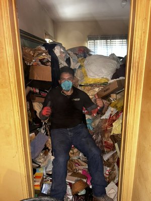 Hoarder Clean Out - We got this house cleaned out in a record 3 days
3 bedroom/ 1bath/ kitchen/ living room / plus garage we’re full of household items
6 guys / 3 trucks
Questions or concerns give us a call Hoarder Clean Out - We got this house cleaned out in a record 3 days
3 bedroom/ 1bath/ kitchen/ living room / plus garage we’re full of household items
6 guys / 3 trucks
Questions or concerns give us a call
