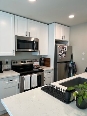 Kitchen Cleaning - If you’re looking to revitalize your kitchen space, we’re here to help! Reach out to us and experience the difference our cleaning services can make.