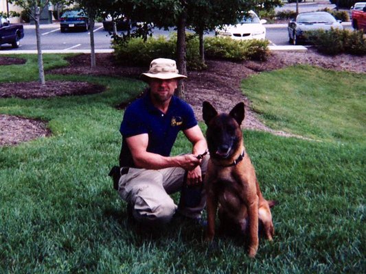 In home dog training and behavior modification. - I have 35+ years in professional dog Training. I spent 15 years working and training drug, bomb, and human detection canines. And for the past 20 something years I've specialized in Behavior modification. I help people to understand their needs, behaviors, and how to communicate with their dogs in a way that the dogs understand. I would love to help you. In home dog training and behavior modification. - I have 35+ years in professional dog Training. I spent 15 years working and training drug, bomb, and human detection canines. And for the past 20 something years I've specialized in Behavior modification. I help people to understand their needs, behaviors, and how to communicate with their dogs in a way that the dogs understand. I would love to help you.