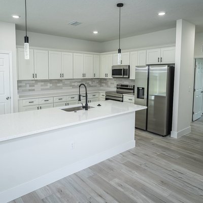 Interior Painting - We bring your home to life with a new look thanks to quality paint. Our painters will help you make that dream a reality, taking care of every detail with professionalism. Years of experience define us, and customer satisfaction is our top priority. Jaraes Construction LLC offers residential painting services in Austin, Texas and the surrounding area. We combine reasonable prices with unbeatable quality. We will transform your home and leave it looking brand new. Interior Painting - We bring your home to life with a new look thanks to quality paint. Our painters will help you make that dream a reality, taking care of every detail with professionalism. Years of experience define us, and customer satisfaction is our top priority. Jaraes Construction LLC offers residential painting services in Austin, Texas and the surrounding area. We combine reasonable prices with unbeatable quality. We will transform your home and leave it looking brand new.