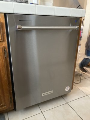 Dishwasher replacements - These dishwashers were beyond their time and were in need of replacement. After a professional installation, there’s no more dirty dishes.