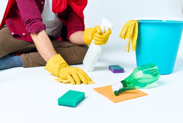 One-Time Cleaning - Sometimes, you need a helping hand for a specific cleaning task. 
Our one-time cleaning service is ready to assist. Whether it's a special occasion or a much-needed break, we provide thorough and efficient cleaning when you need it most.
