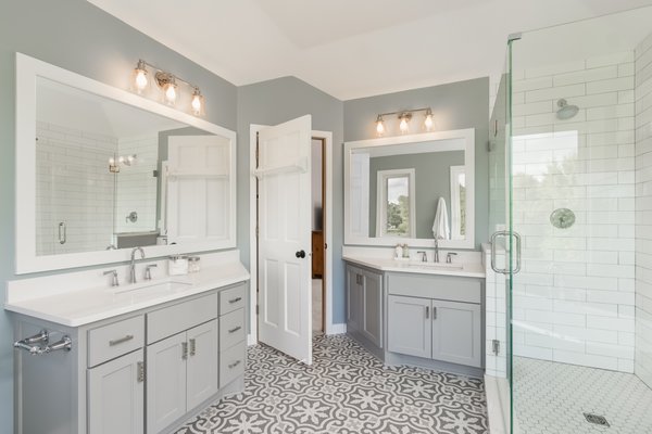 Master Bath Remodel - 31st Place N. - This bathroom remodel was focused on making this space as open and bright as possible, perfect for the whole family.