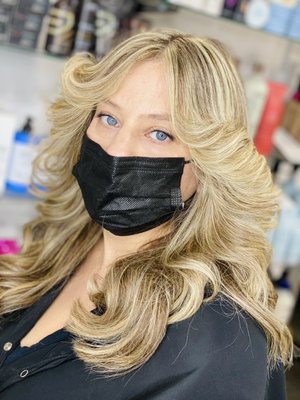 Beautiful highlights - One of our clients she got highlights gloss hair cut and blow dry using olaplex treatments at ROGER MARKEL SALON NYC www.RogerMarkelSalon.com Beautiful highlights - One of our clients she got highlights gloss hair cut and blow dry using olaplex treatments at ROGER MARKEL SALON NYC www.RogerMarkelSalon.com