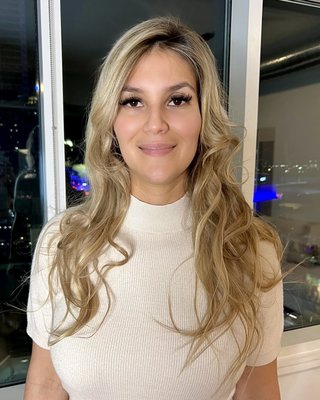 Invisible & Seamless K Tips Extensions - Beautiful hair extensions. Invisible and discreet. Book your appointment today! Invisible & Seamless K Tips Extensions - Beautiful hair extensions. Invisible and discreet. Book your appointment today!