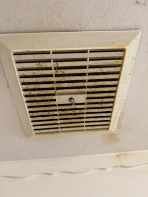 deep cleaning of blinds and fans - Deep cleaning deep cleaning of blinds and fans - Deep cleaning