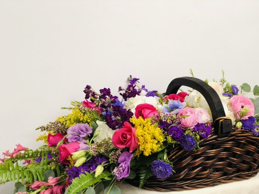 Sympathy/Funeral - Arrangements to bring comfort to those you love. Sympathy/Funeral - Arrangements to bring comfort to those you love.