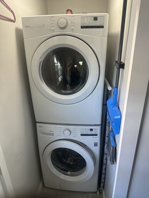 Washer - We can solve washer issues such as drainage problems, leaks, door seal replacements, button malfunctions, control board issues, door lock problems, calibration, and spring replacements. Our skilled technicians are here to help! Washer - We can solve washer issues such as drainage problems, leaks, door seal replacements, button malfunctions, control board issues, door lock problems, calibration, and spring replacements. Our skilled technicians are here to help!