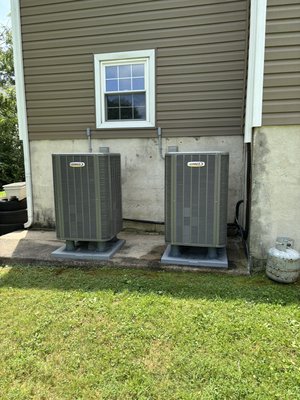 Heating - 🍂 Fall is here, West Chester! Is your home ready for colder temps?
From heating tune-ups to installing high-efficiency heat pumps, furnaces, and boilers, our expert team keeps you cozy all season long. Book your service today and stay warm! 🔥🏡