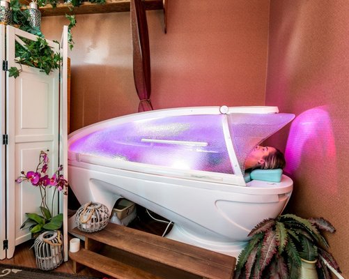 Feng Shui Wellness Pod - Spa-Feng Shui Includes:
Far Infrared Heat
Hydration
Far infrared rays are waves of energy that are totally invisible but capable of penetrating deep into the body where they slowly raise the body's surface temperature and activate major bodily functions.
Benefits of Infrared Heat include:
Increases blood flow and increases oxygen supply
Enhances dilation of capillaries/blood vessels (Vasodilation)
Deep muscle relaxation
Accelerates wound healing Improves product penetration
Improves product penetration
Thermogenesis
Detoxification
Skin purification
Relieves pain, soreness and tension
Increases blood and lymph circulation, in turn improving oxygen supply to cells to stimulate collagen production
Facilitates the exchange of minerals (osmosis)
Weight Loss
Cellulite Treatments
Skin Therapy Treatments
Stress Reduction
Pain Management
Arthritis
Insomnia
Steam/Hydrotherapy
The natural therapeutic benefits of Steam/Hydrotherapy include:
Dilating skin pores
Heating the body
Increasing metabolism
Increasing circulatory activity
Enhancing moisturization in the skin’s layers
Hydrofusion
Optimal environment for enhanced penetration of skin care products (dilation of peripheral blood vessels and opening of the pores)
Ultimate relaxation and pampering
Vasodilatation
Muscle relaxation with a degree in muscular tone, motion and functional capacity
Hydrates and Re-mineralizes the skin
Increased metabolic and cell activity
Stimulates the action of sweat glands (thermogenesis) enabling draining of toxins and elimination of metabolic wastes
Pain, soreness and tension relief
Increase of blood and lymph circulation (in turn improves oxygen supply to cells and stimulates collagen production)
Facilitates the exchange of minerals (osmosis)
LED Color/Chromotherapy
Each of the colors of the visible Spectrum generates a different physical and psychological response within the human body and brain. The human body absorbs light vibrations, and processes color through our bodies for numerous therapeutic and relaxation treatments. Works with the natural Chakras of the body to re-balance for improved health and wellness
Benefits of Chromotherapy include:
RED
Characteristics: Red is stimulating & rejuvenating. Increases circulation and alertness & arouses the senses.
Assists in Increasing Energy, Immunotherapy, Weight Control and Combating Cellulite.
ORANGE
Characteristics: Stimulates the Lymphatic system, Releases Energy Blockages and is emotionally uplifting.
Assists in Pain Relief and Body Detoxification.
YELLOW
Characteristics: Activates the Lymph Glands and Relates to Sincerity and joy.
Assists in Body Detoxification, Meditation and Stress Reduction.
GREEN
Characteristics: Promotes balance and equilibrium, creates clearer judgment.
Assists in Meditation, Stress Reduction, Strengthens the Immune System, and is known as “The Healing Light”.
BLUE
Characteristic: Sedates, suppresses, and calms physical and mental stress. Relaxes and recharges body through relaxation. Peaceful.
Assists in Insomnia, Meditation, Stress Reduction, Jet-lag and Sleep.
VIOLET
Characteristic: Calms Metabolic Process helps to control appetite, Detoxifies and helps maintain Mineral Balance. Relaxes Muscles and Quiets nerves.
Assists in Weight Control and Circulation.
Adjustable Vibratory Massage
Improves Local Circulation
Desensitizes Nerve Endings
Reduces Client’s awareness of Tension
Improves Blood Flow Improving Product Penetration
Aromatherapy
Aromatherapy is the practice of using the natural oils extracted from flowers, bark, stems, leaves, roots or other parts of a plant to enhance psychological and physical well-being.
Music Therapy
Music therapy integrates music and all of its elements and delivers it through a therapeutic protocol to provide healing of mind, body, emotion and spirit. Music, by its very nature, embodies creative, emotional, structural and nonverbal language. Feng Shui Wellness Pod - Spa-Feng Shui Includes:
Far Infrared Heat
Hydration
Far infrared rays are waves of energy that are totally invisible but capable of penetrating deep into the body where they slowly raise the body's surface temperature and activate major bodily functions.
Benefits of Infrared Heat include:
Increases blood flow and increases oxygen supply
Enhances dilation of capillaries/blood vessels (Vasodilation)
Deep muscle relaxation
Accelerates wound healing Improves product penetration
Improves product penetration
Thermogenesis
Detoxification
Skin purification
Relieves pain, soreness and tension
Increases blood and lymph circulation, in turn improving oxygen supply to cells to stimulate collagen production
Facilitates the exchange of minerals (osmosis)
Weight Loss
Cellulite Treatments
Skin Therapy Treatments
Stress Reduction
Pain Management
Arthritis
Insomnia
Steam/Hydrotherapy
The natural therapeutic benefits of Steam/Hydrotherapy include:
Dilating skin pores
Heating the body
Increasing metabolism
Increasing circulatory activity
Enhancing moisturization in the skin’s layers
Hydrofusion
Optimal environment for enhanced penetration of skin care products (dilation of peripheral blood vessels and opening of the pores)
Ultimate relaxation and pampering
Vasodilatation
Muscle relaxation with a degree in muscular tone, motion and functional capacity
Hydrates and Re-mineralizes the skin
Increased metabolic and cell activity
Stimulates the action of sweat glands (thermogenesis) enabling draining of toxins and elimination of metabolic wastes
Pain, soreness and tension relief
Increase of blood and lymph circulation (in turn improves oxygen supply to cells and stimulates collagen production)
Facilitates the exchange of minerals (osmosis)
LED Color/Chromotherapy
Each of the colors of the visible Spectrum generates a different physical and psychological response within the human body and brain. The human body absorbs light vibrations, and processes color through our bodies for numerous therapeutic and relaxation treatments. Works with the natural Chakras of the body to re-balance for improved health and wellness
Benefits of Chromotherapy include:
RED
Characteristics: Red is stimulating & rejuvenating. Increases circulation and alertness & arouses the senses.
Assists in Increasing Energy, Immunotherapy, Weight Control and Combating Cellulite.
ORANGE
Characteristics: Stimulates the Lymphatic system, Releases Energy Blockages and is emotionally uplifting.
Assists in Pain Relief and Body Detoxification.
YELLOW
Characteristics: Activates the Lymph Glands and Relates to Sincerity and joy.
Assists in Body Detoxification, Meditation and Stress Reduction.
GREEN
Characteristics: Promotes balance and equilibrium, creates clearer judgment.
Assists in Meditation, Stress Reduction, Strengthens the Immune System, and is known as “The Healing Light”.
BLUE
Characteristic: Sedates, suppresses, and calms physical and mental stress. Relaxes and recharges body through relaxation. Peaceful.
Assists in Insomnia, Meditation, Stress Reduction, Jet-lag and Sleep.
VIOLET
Characteristic: Calms Metabolic Process helps to control appetite, Detoxifies and helps maintain Mineral Balance. Relaxes Muscles and Quiets nerves.
Assists in Weight Control and Circulation.
Adjustable Vibratory Massage
Improves Local Circulation
Desensitizes Nerve Endings
Reduces Client’s awareness of Tension
Improves Blood Flow Improving Product Penetration
Aromatherapy
Aromatherapy is the practice of using the natural oils extracted from flowers, bark, stems, leaves, roots or other parts of a plant to enhance psychological and physical well-being.
Music Therapy
Music therapy integrates music and all of its elements and delivers it through a therapeutic protocol to provide healing of mind, body, emotion and spirit. Music, by its very nature, embodies creative, emotional, structural and nonverbal language.