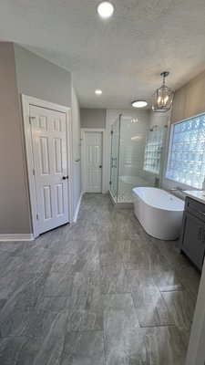 New and updated look for this master bath! - This master bath needed to be updated with a new clean look! New and updated look for this master bath! - This master bath needed to be updated with a new clean look!