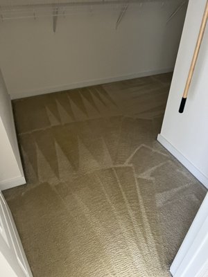 Move out cleaning today just completed ready for its new owners - This was a deep cleaning from a move out and new tenant moves in Tuesday need thier new home is ready we did all this in a 12 hour day it was a long day for us but  another happy customer let us make your life easy and sit back and enjoy life while we clean for you