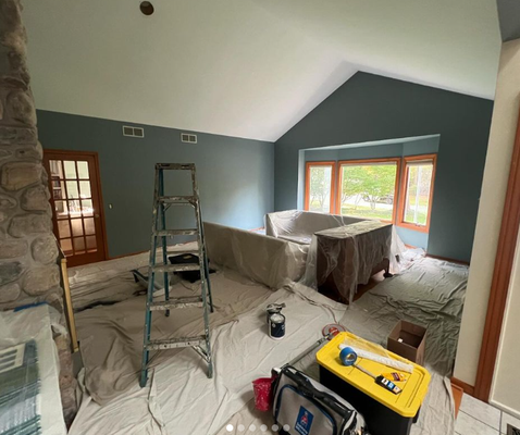 Recent living room project - Recent living room project. Just a simple ceiling and wall refresh to bring the room back to life! @purdypainttools @benjaminmoore Recent living room project - Recent living room project. Just a simple ceiling and wall refresh to bring the room back to life! @purdypainttools @benjaminmoore