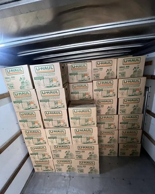 Loading Services - The professional movers here at Instant Movers will always ensure your items are packed to perfection.