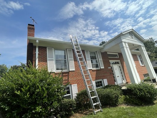Arlington Gutter Installation - New gutter and downspouts installation Arlington Gutter Installation - New gutter and downspouts installation