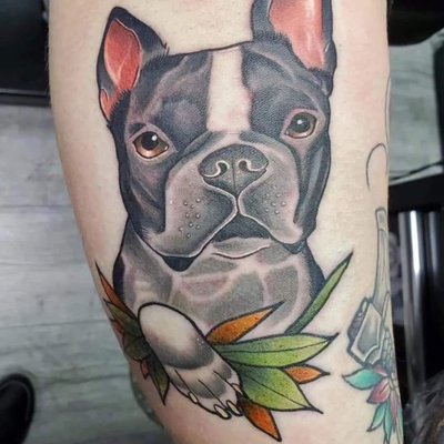 Explore our portfolio - Discover the art of self-expression through our expertly crafted tattoos. From vibrant color pieces and detailed portraits to intricate blackwork and custom designs. Explore our portfolio - Discover the art of self-expression through our expertly crafted tattoos. From vibrant color pieces and detailed portraits to intricate blackwork and custom designs.