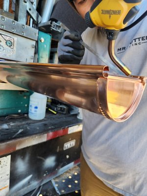 new seamless copper gutters - This was a single story home. In the city of Fullerton. 
they wanted copper to up grade the home with a is curb appel! and that is exactly what they got.