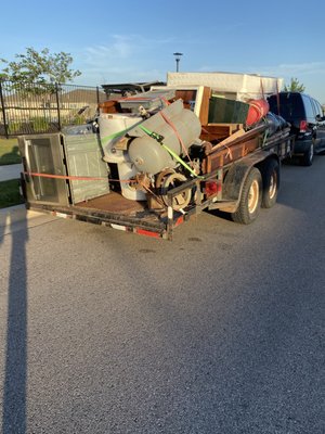 Junk Removal/Clean Out - This is a few good examples of our Junk Removal and Residential Clean our services.