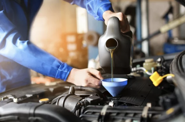 10 Minute Oil Change - It is our goal to take the hassle and time out of your essential oil change. Come check us out we will be delighted to service your vehicle!